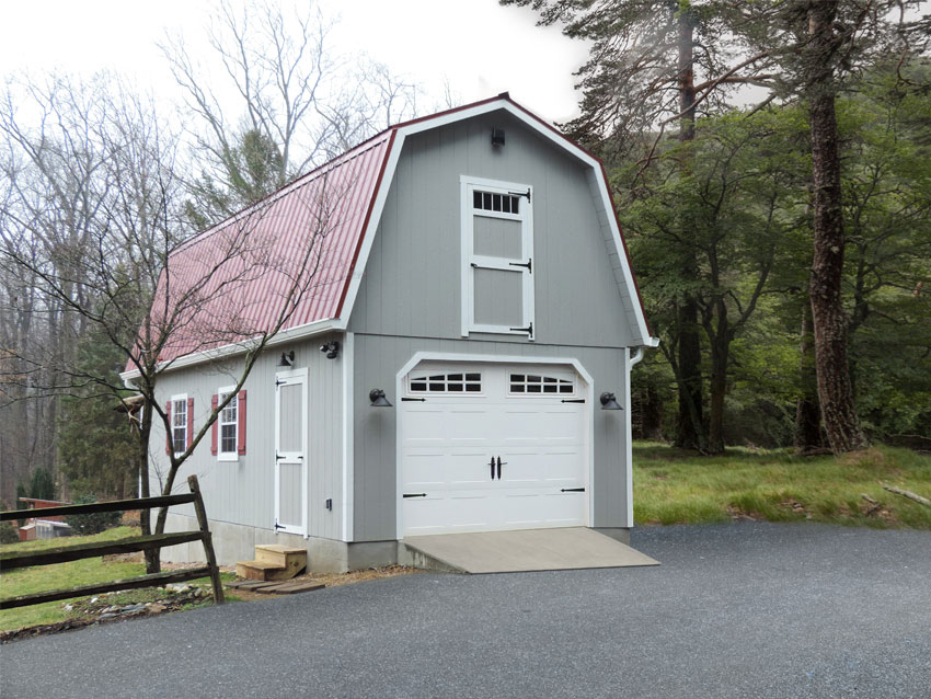2-story garage for sale in Ephrata, PA